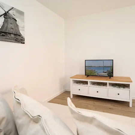 Appartement Dorfstrasse 24 Hahn Grebin