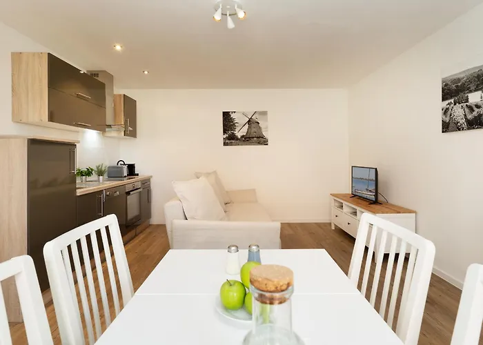 Dorfstrasse 24 Hahn Appartement *